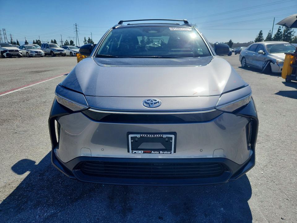 52567326 :رقم المزاد ، JTMAAAAA1SA059375 vin ، 2025 Toyota Bz4x مزاد بيع