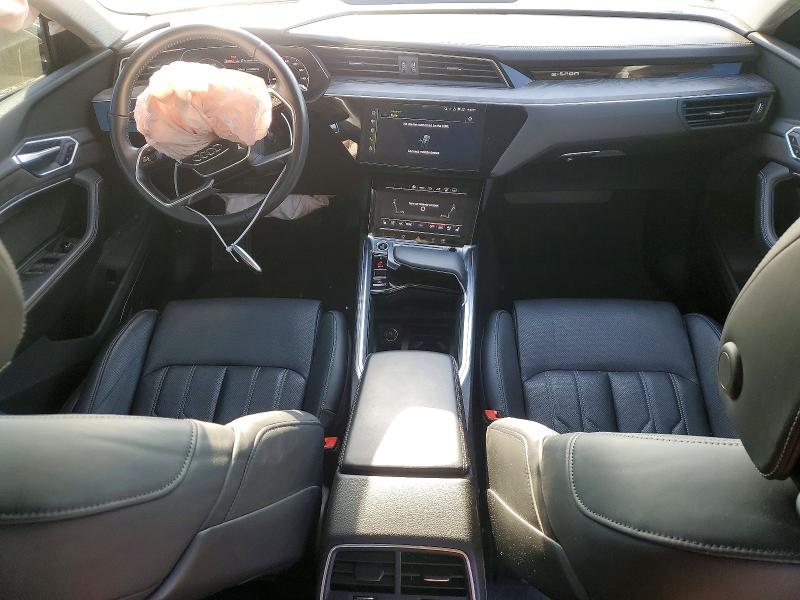 Продаж на аукціоні авто 2021 Audi E-tron, vin: WA1VAAGEXMB006726, номер лоту: 50984866