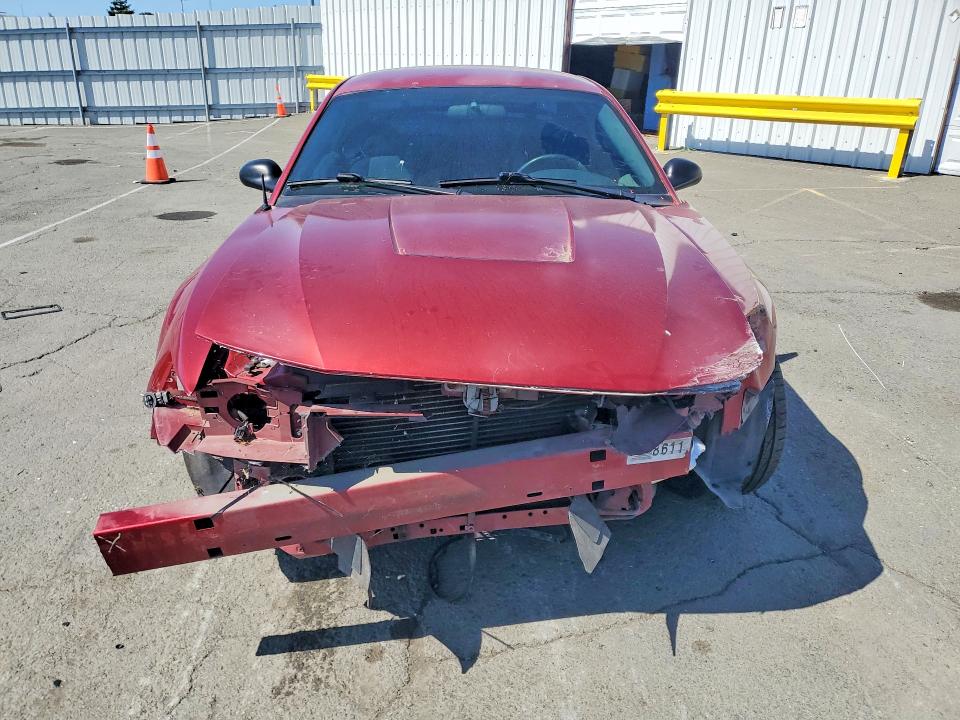 51823676 :رقم المزاد ، 1FAFP40423F431852 vin ، 2003 Ford Mustang مزاد بيع