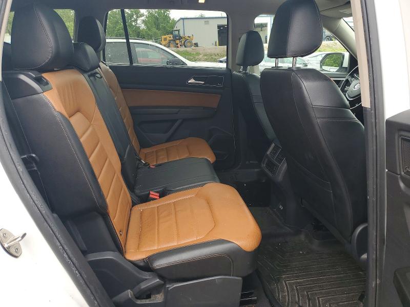 51278756 :رقم المزاد ، 1V2NR2CA3JC534863 vin ، 2018 Volkswagen Atlas مزاد بيع