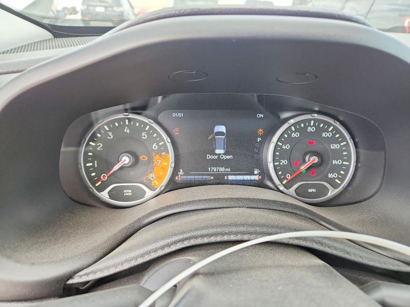2017 Jeep Renegade მანქანა იყიდება აუქციონზე, vin: ZACCJBCB1HPE47171, აუქციონის ნომერი: 48563196