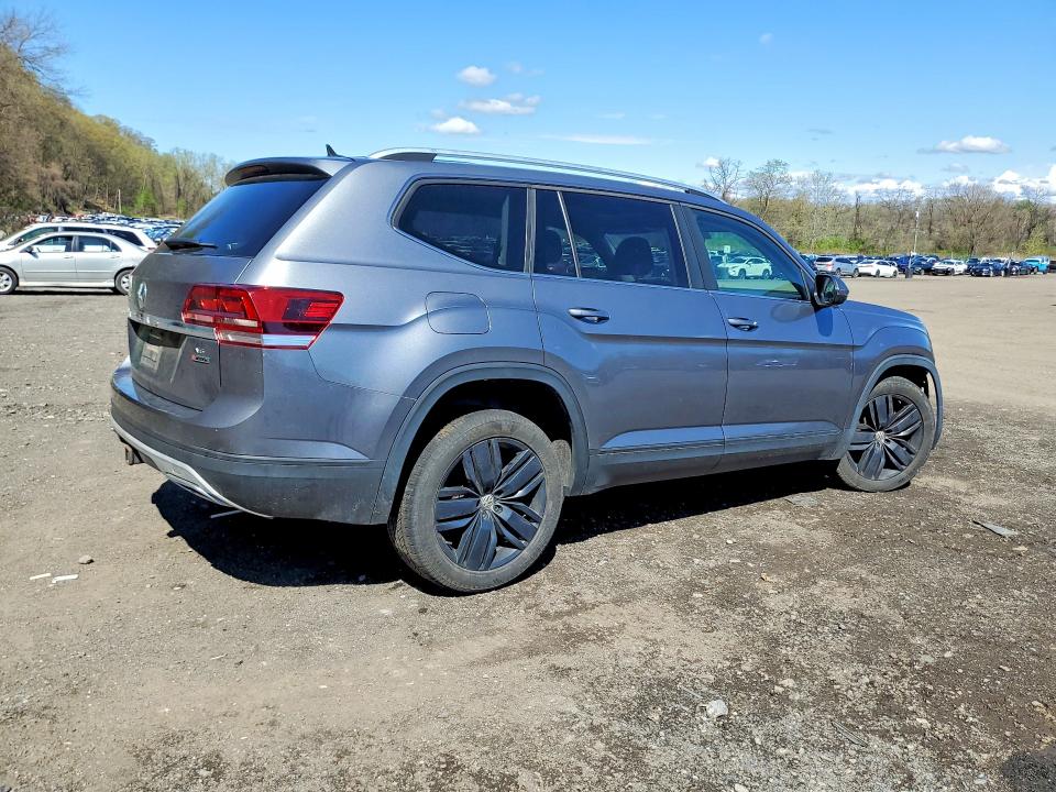 50226156 :رقم المزاد ، 1V2UR2CA9KC597950 vin ، 2019 Volkswagen Atlas مزاد بيع