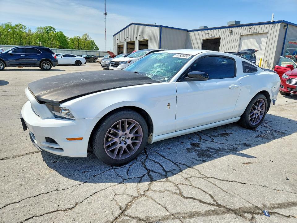 Auction sale of the 2014 Ford Mustang, vin: 1ZVBP8AM3E5301776, lot number: 51838866