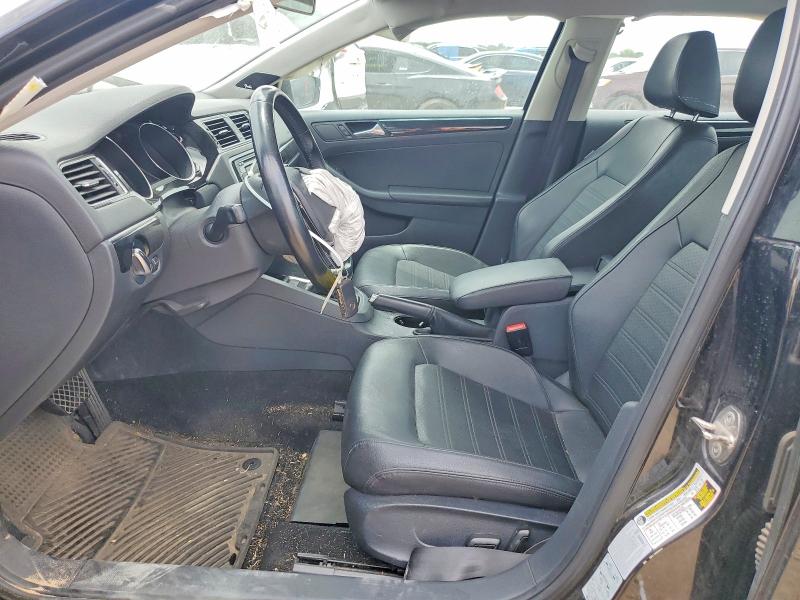 2015 Volkswagen Jetta მანქანა იყიდება აუქციონზე, vin: 3VWL17AJ7FM323023, აუქციონის ნომერი: 50343616