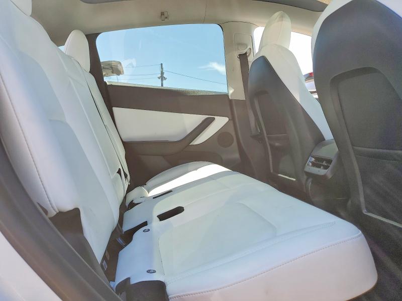49656306 :رقم المزاد ، 7SAYGDEF0NF397305 vin ، 2022 Tesla Model Y مزاد بيع