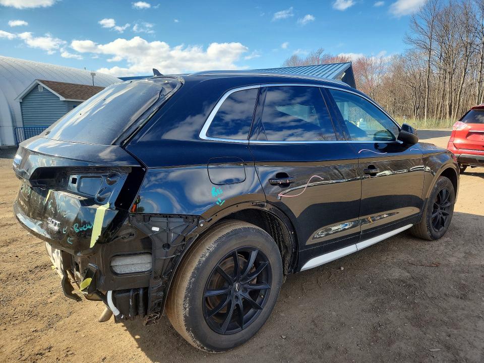 49158376 :رقم المزاد ، WA1BNAFY0J2097715 vin ، 2018 Audi Q5 مزاد بيع