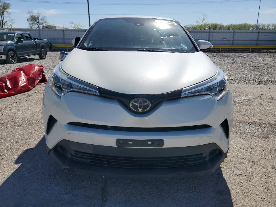2018 Toyota C-hr მანქანა იყიდება აუქციონზე, vin: NMTKHMBX7JR050880, აუქციონის ნომერი: 48517306