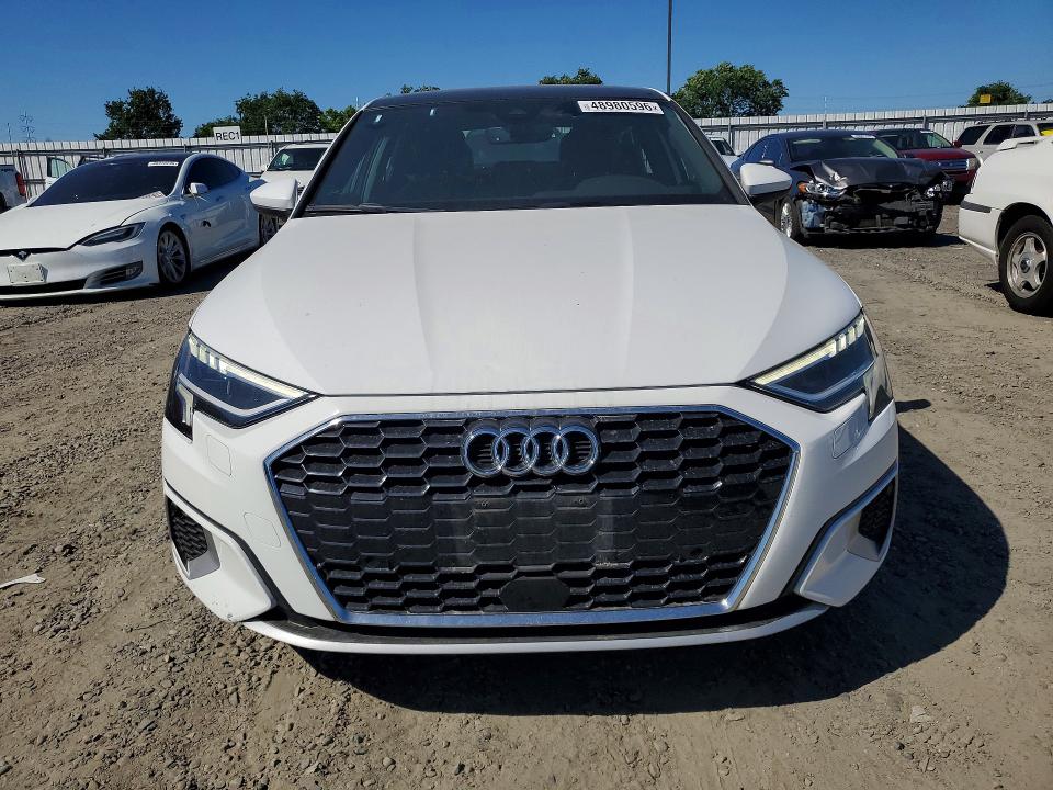 2024 Audi A3 მანქანა იყიდება აუქციონზე, vin: WAUAUDGY6RA083224, აუქციონის ნომერი: 48980596