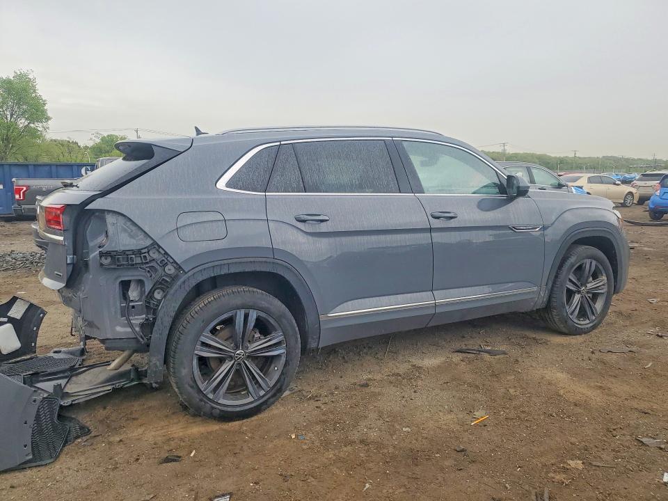 50942216 :رقم المزاد ، 1V2SC2CA7NC217145 vin ، 2022 Volkswagen Atlas Cross مزاد بيع