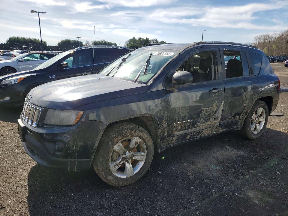 49681766 :رقم المزاد ، 1C4NJDEB5FD207456 vin ، 2015 Jeep Compass مزاد بيع