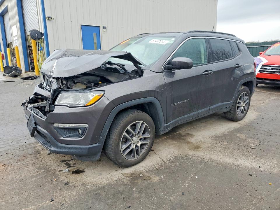 Продаж на аукціоні авто 2018 Jeep Compass, vin: 3C4NJDBB1JT200625, номер лоту: 51432616