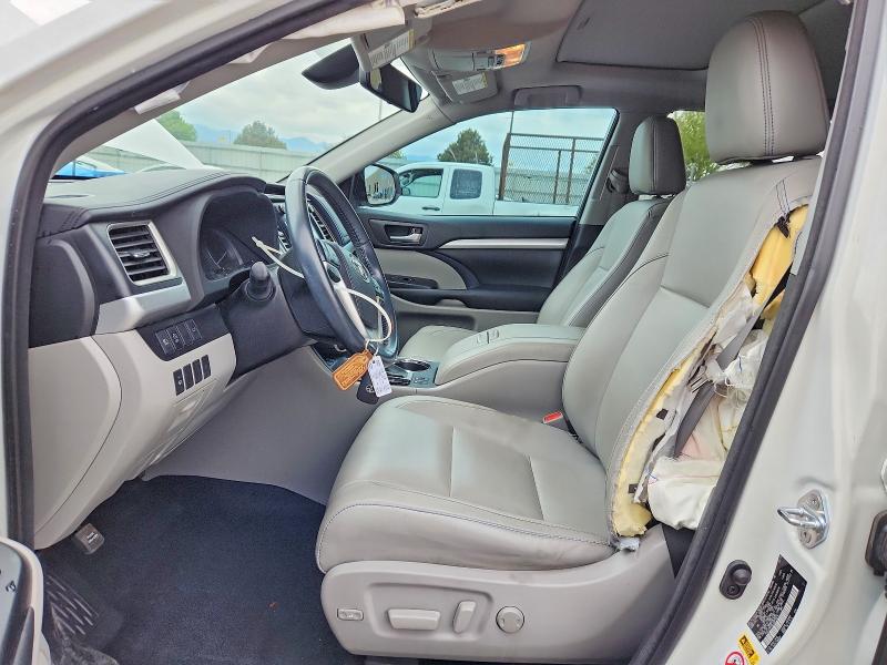 51862756 :رقم المزاد ، 5TDJZRFH6JS875674 vin ، 2018 Toyota Highlander مزاد بيع