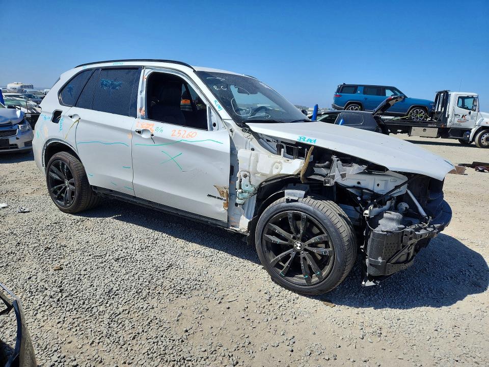 2015 Bmw X5 მანქანა იყიდება აუქციონზე, vin: 5UXKS4C52F0N06244, აუქციონის ნომერი: 48890406