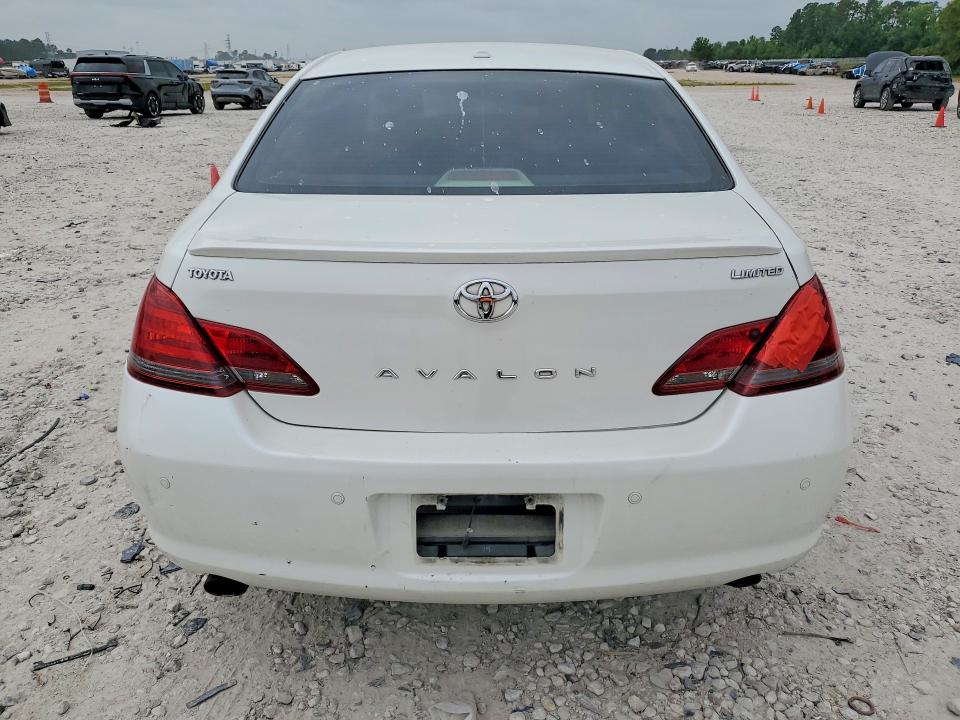 2010 Toyota Avalon მანქანა იყიდება აუქციონზე, vin: 4T1BK3DB4AU353198, აუქციონის ნომერი: 51347786