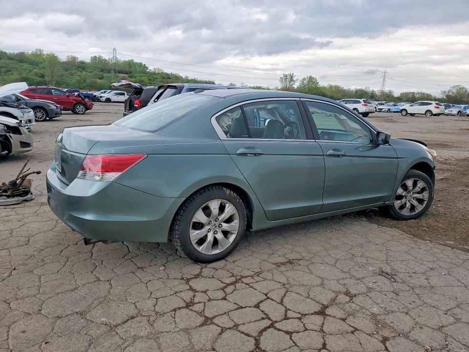 Продаж на аукціоні авто 2008 Honda Accord, vin: 1HGCP26898A050243, номер лоту: 51776176
