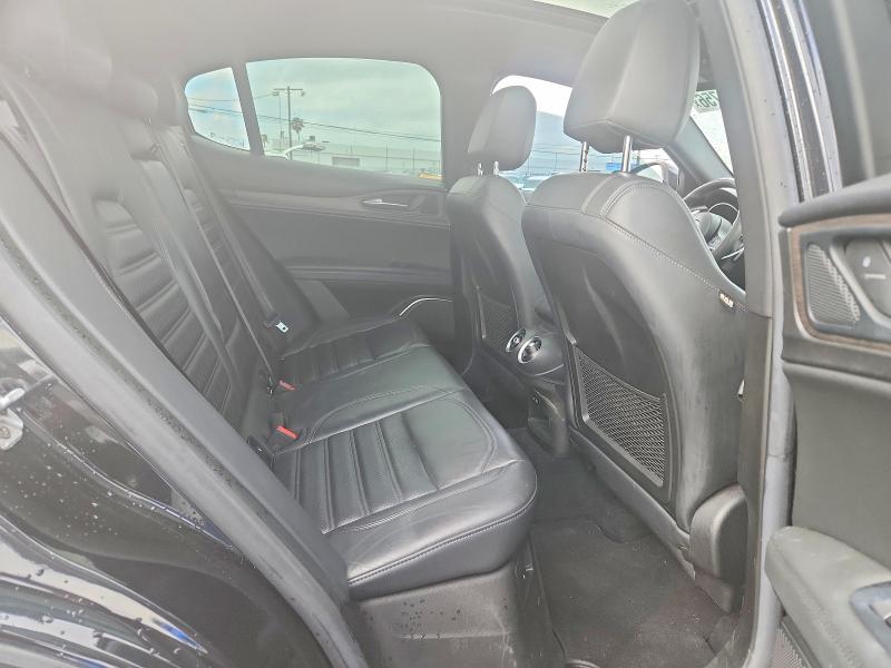 Продажа на аукционе авто 2018 Alfa Romeo Stelvio, vin: ZASFAKNN6J7B92273, номер лота: 47298756