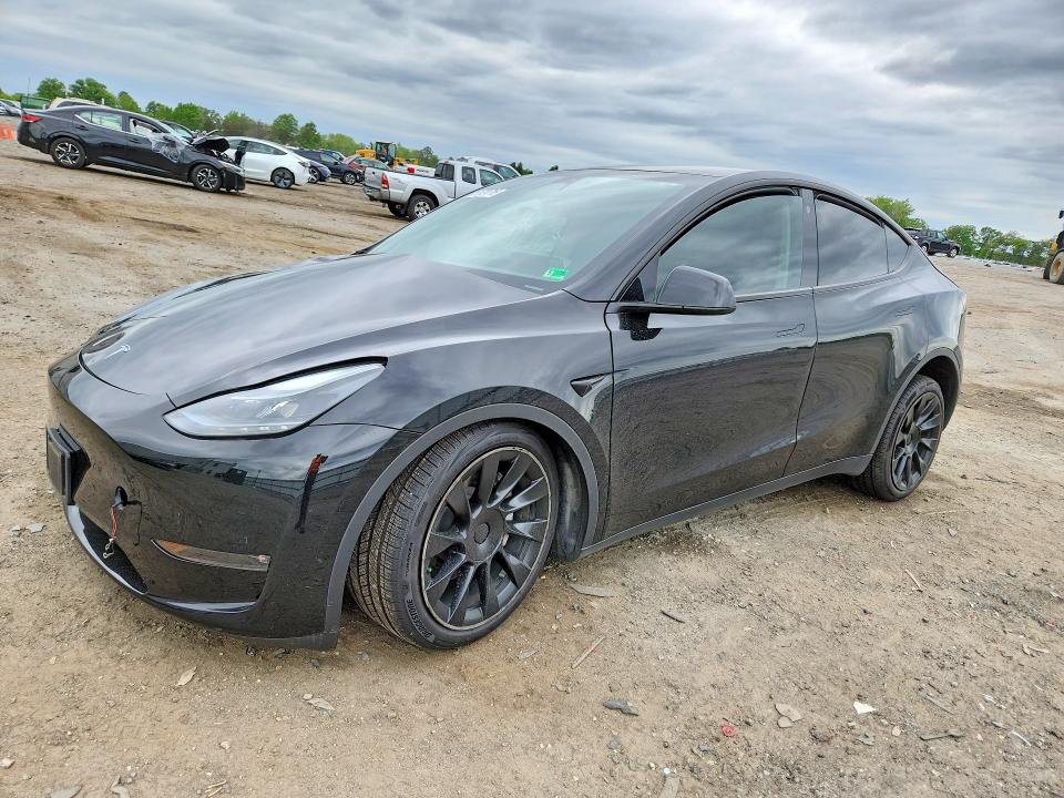 51724716 :رقم المزاد ، 7SAYGDEE4PF750106 vin ، 2023 Tesla Model Y مزاد بيع