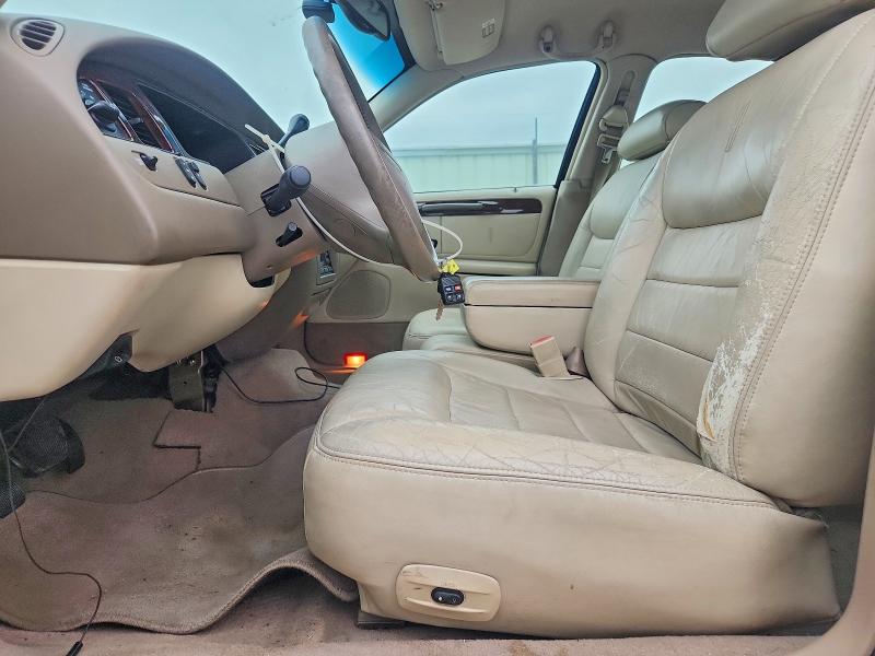 Продаж на аукціоні авто 2001 Lincoln Town Car, vin: 1LNHM81WX1Y647304, номер лоту: 50566956