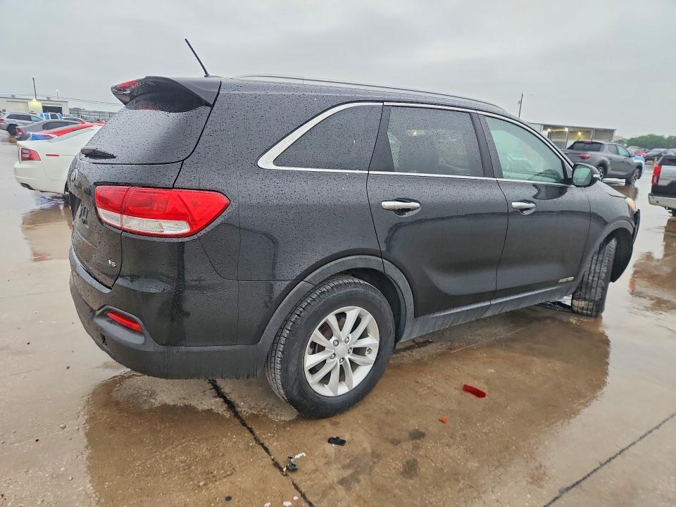 2016 Kia Sorento მანქანა იყიდება აუქციონზე, vin: 5XYPGDA54GG131660, აუქციონის ნომერი: 50612186