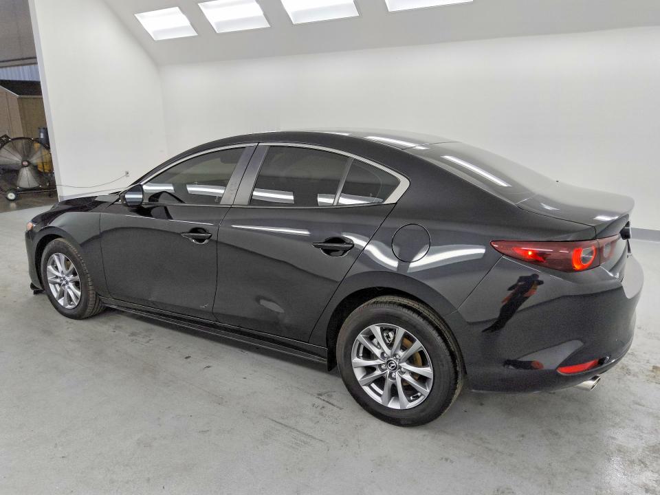 49001716 :رقم المزاد ، JM1BPAAM7S1774478 vin ، 2025 Mazda 3 مزاد بيع