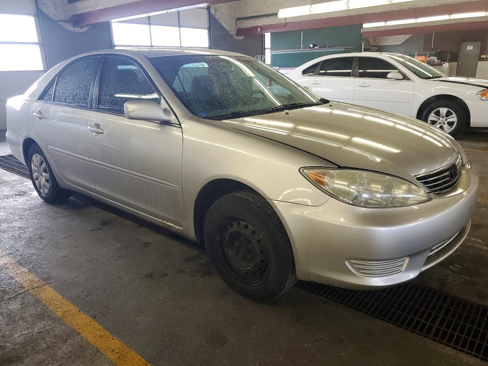 2006 Toyota Camry მანქანა იყიდება აუქციონზე, vin: 4T1BE32K36U159327, აუქციონის ნომერი: 49727106