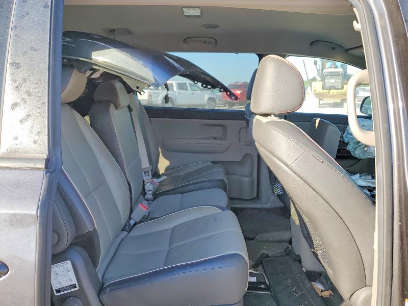 2017 Kia Sedona მანქანა იყიდება აუქციონზე, vin: KNDMB5C16H6336869, აუქციონის ნომერი: 49303416
