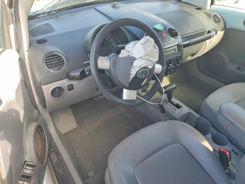 50412936 :رقم المزاد ، 3VWRF31Y16M328641 vin ، 2006 Volkswagen New Beetle مزاد بيع