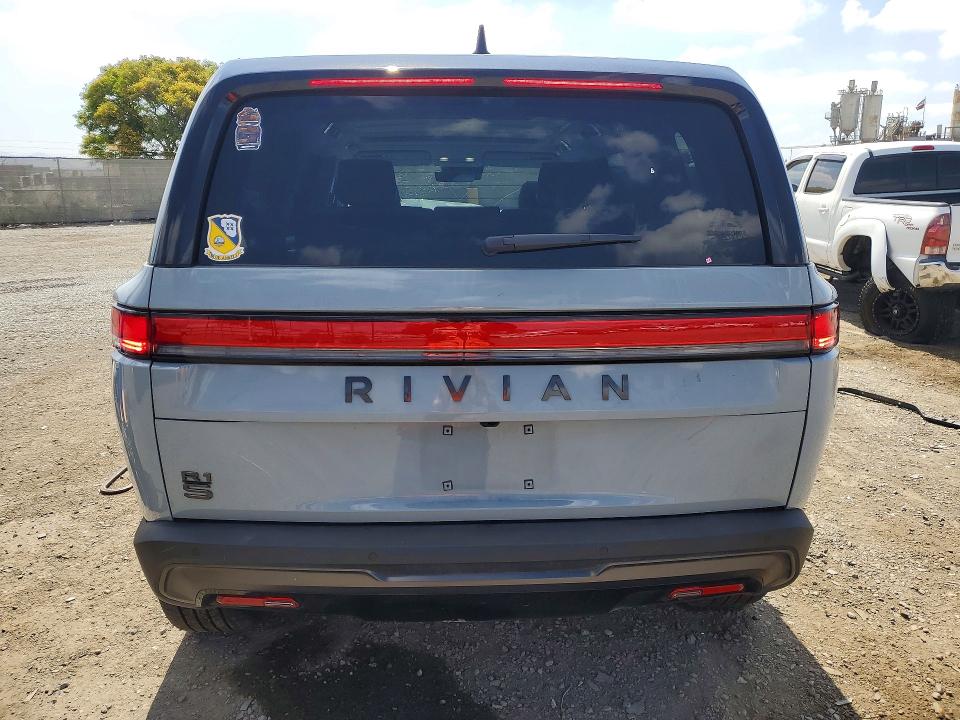 51126866 :رقم المزاد ، 7PDSGBBA8SN063514 vin ، 2025 Rivian R1s مزاد بيع