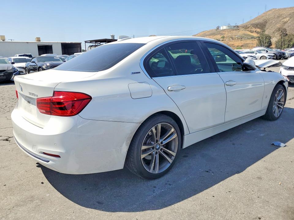 Продаж на аукціоні авто 2018 Bmw 330e, vin: WBA8E1C5XJA756607, номер лоту: 50113956