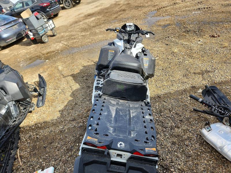 2025 Ski-doo Snowmobile მანქანა იყიდება აუქციონზე, vin: 2BPSAASE4SV000443, აუქციონის ნომერი: 49816336