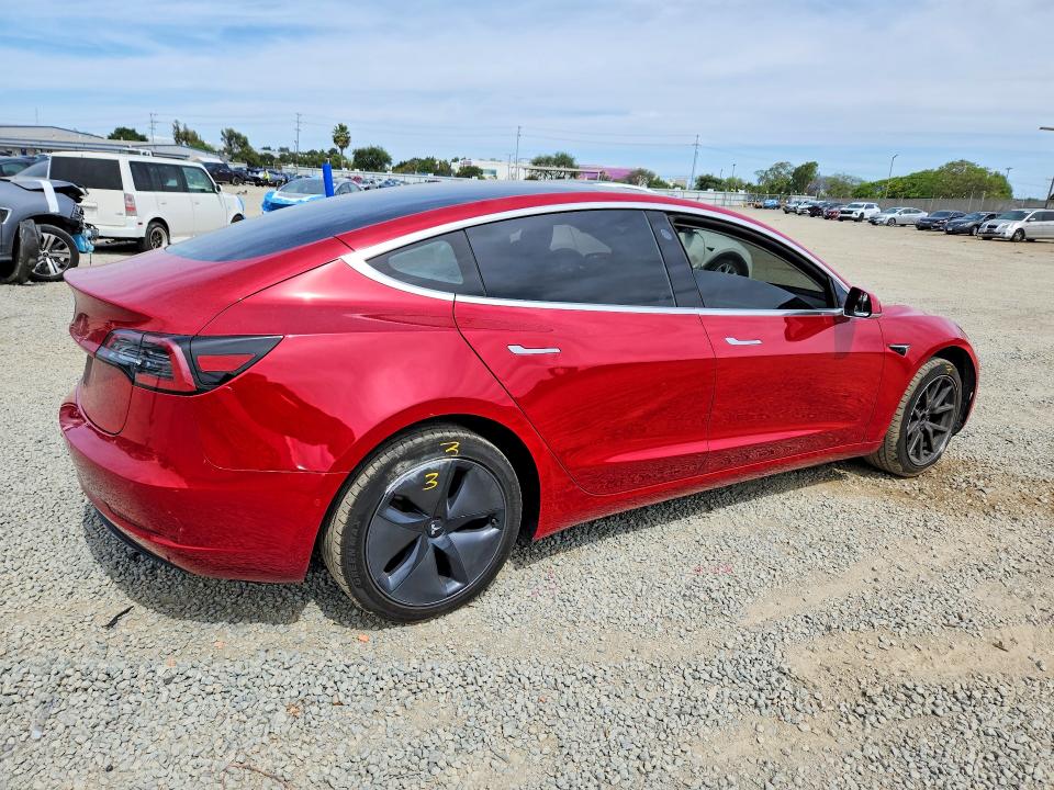 Продажа на аукционе авто 2018 Tesla Model 3, vin: 5YJ3E1EA9JF058066, номер лота: 48519916