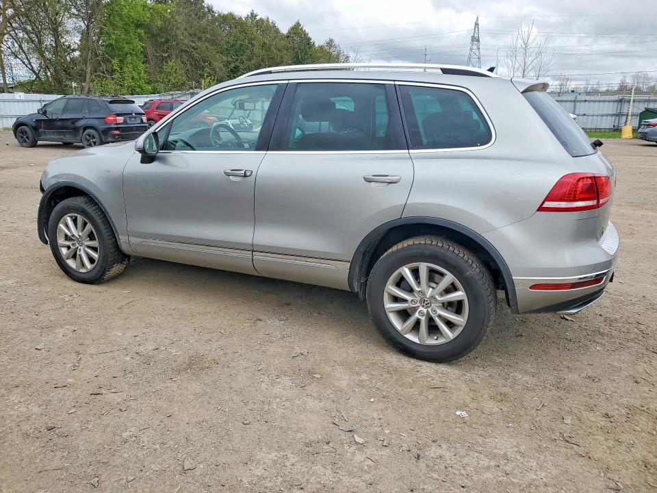Продажа на аукционе авто 2015 Volkswagen Touareg, vin: WVGEP9BP4FD005540, номер лота: 51074646