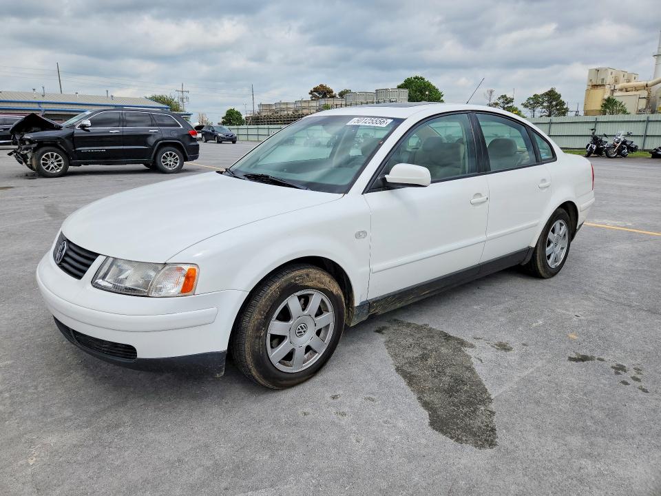 1999 Volkswagen Passat მანქანა იყიდება აუქციონზე, vin: WVWPD63B0XE491640, აუქციონის ნომერი: 50125556