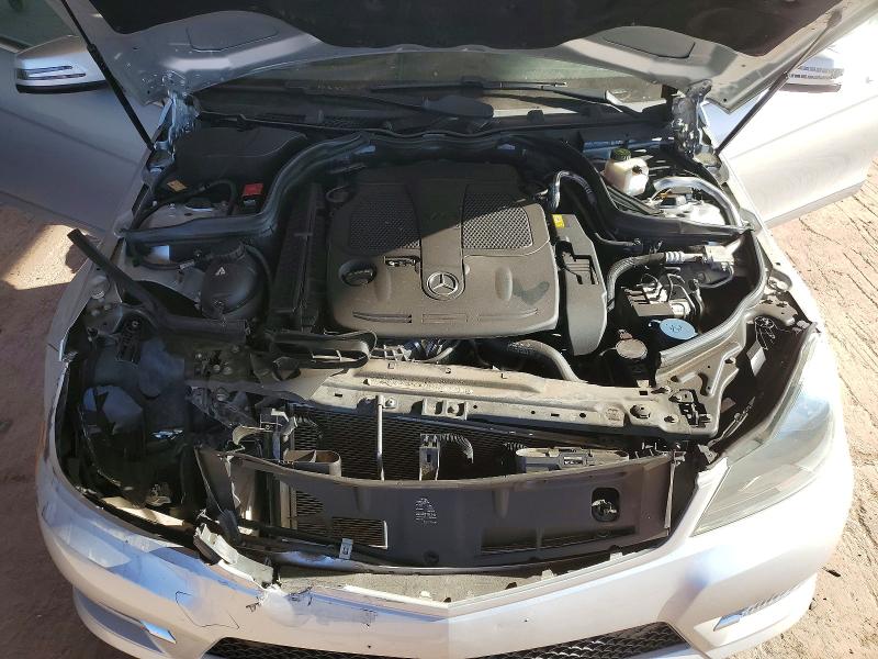 Продаж на аукціоні авто 2013 Mercedes-benz C, vin: WDDGF8AB7DG121025, номер лоту: 49955466