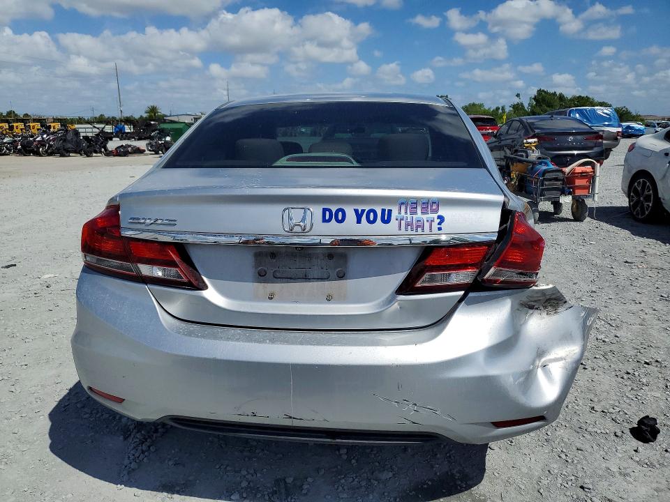Продажа на аукционе авто 2013 Honda Civic, vin: 2HGFB2F52DH551200, номер лота: 48522926