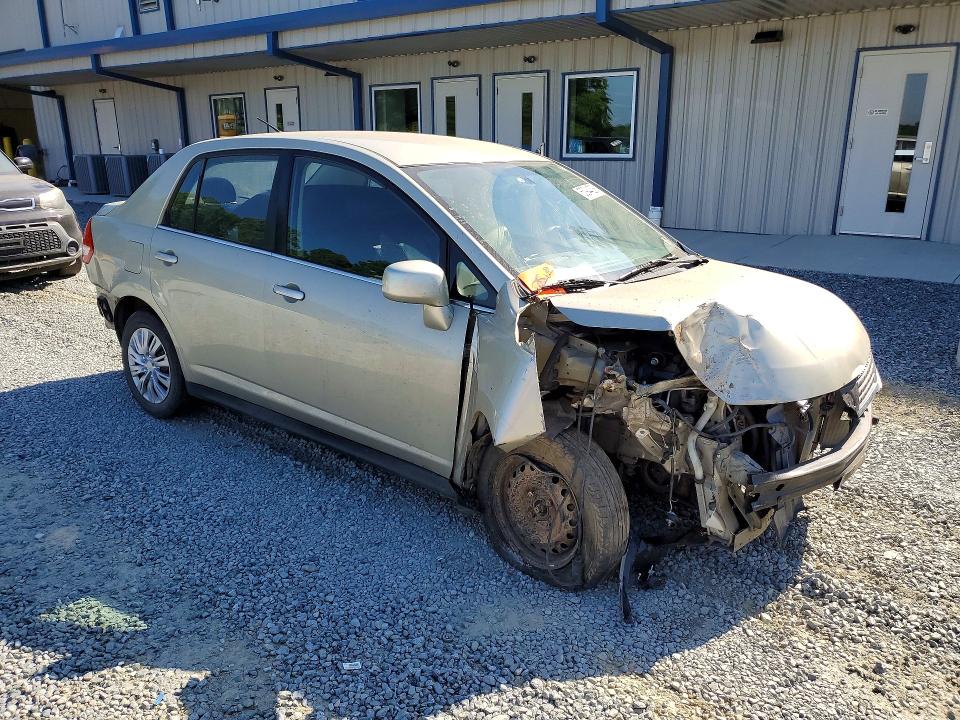 50944306 :رقم المزاد ، 3N1BC11E68L389745 vin ، 2008 Nissan Versa مزاد بيع