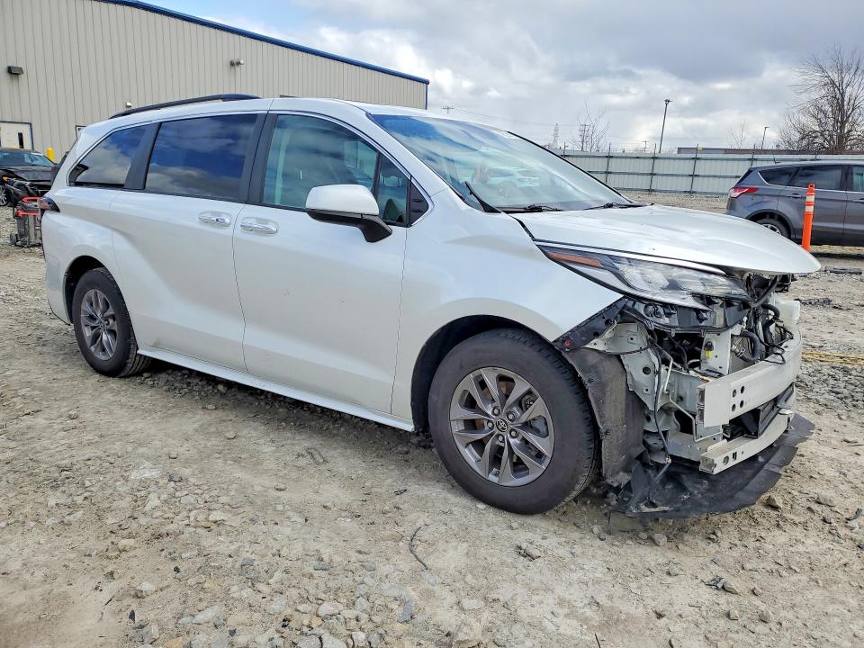 48825616 :رقم المزاد ، 5TDYRKEC2PS155941 vin ، 2023 Toyota Sienna مزاد بيع