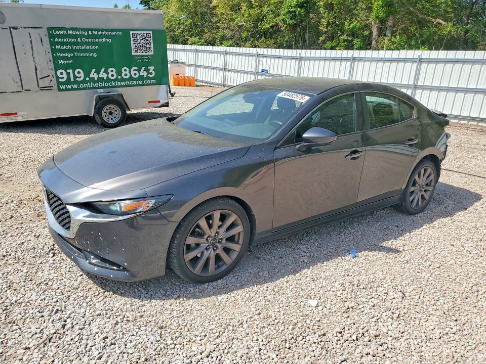 50482576 :رقم المزاد ، 3MZBPBDM5LM126348 vin ، 2020 Mazda 3 مزاد بيع