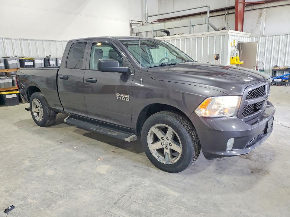 50579676 :رقم المزاد ، 1C6RR7FG1JS265288 vin ، 2018 Ram 1500 مزاد بيع