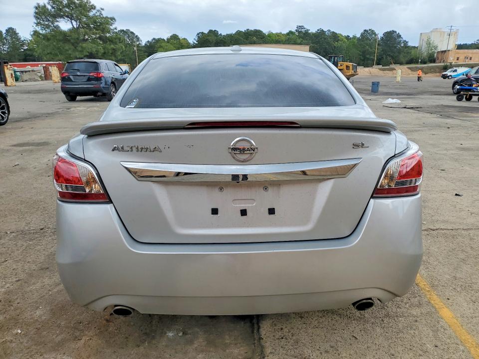 48317776 :رقم المزاد ، 1N4AL3AP1FN904014 vin ، 2015 Nissan Altima مزاد بيع