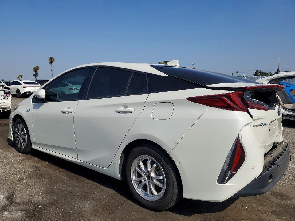 Продаж на аукціоні авто 2020 Toyota Prius Prime, vin: JTDKARFP9L3149072, номер лоту: 51831336