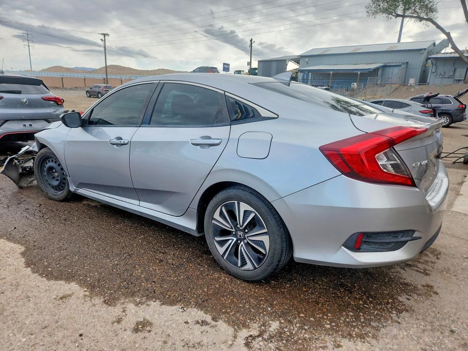 49097786 :رقم المزاد ، JHMFC1F37JX032248 vin ، 2018 Honda Civic مزاد بيع