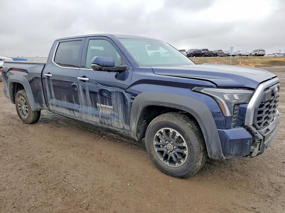 Продажа на аукционе авто 2024 Toyota Tundra, vin: 5TFJA5EC9RX035609, номер лота: 47632876