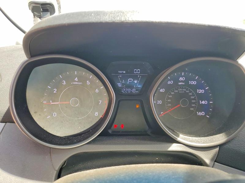 2015 Hyundai Elantra მანქანა იყიდება აუქციონზე, vin: 5NPDH4AE8FH652341, აუქციონის ნომერი: 50113456
