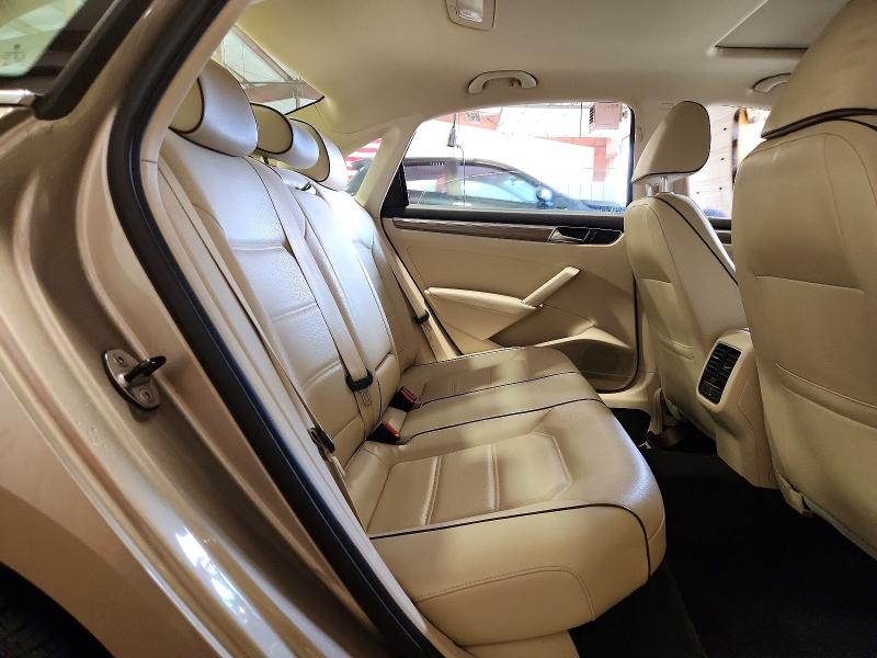 2016 Volkswagen Passat მანქანა იყიდება აუქციონზე, vin: 1VWBT7A32GC047974, აუქციონის ნომერი: 50050546