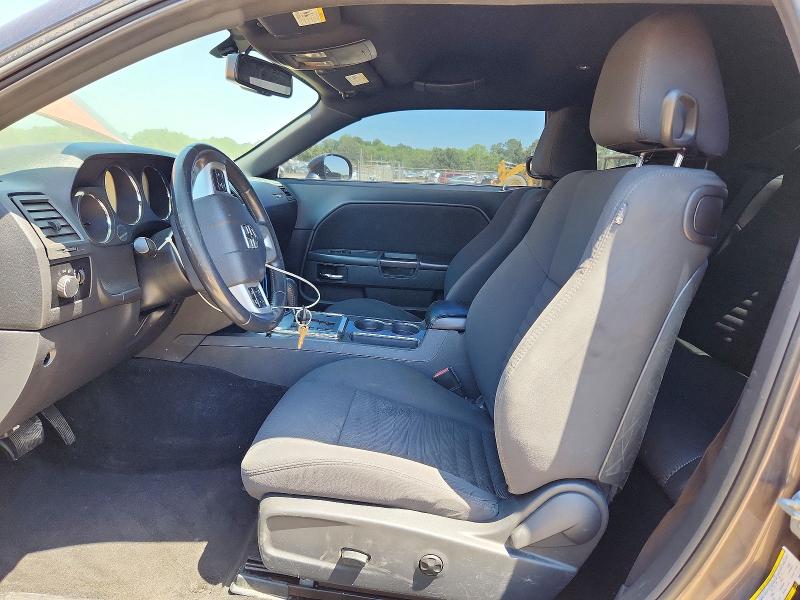50667766 :رقم المزاد ، 2C3CDYAG8DH613405 vin ، 2013 Dodge Chlgr 2d مزاد بيع