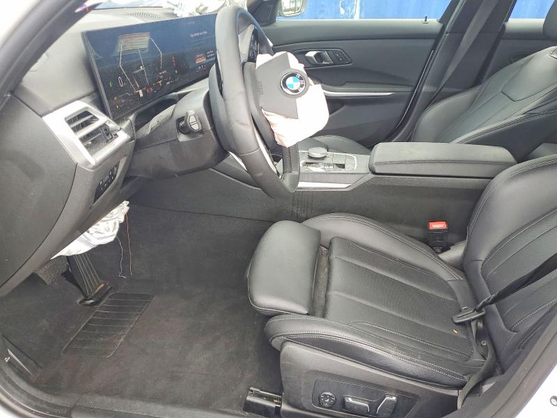 51040996 :رقم المزاد ، 3MW69CW03S8F32907 vin ، 2025 Bmw 330i مزاد بيع