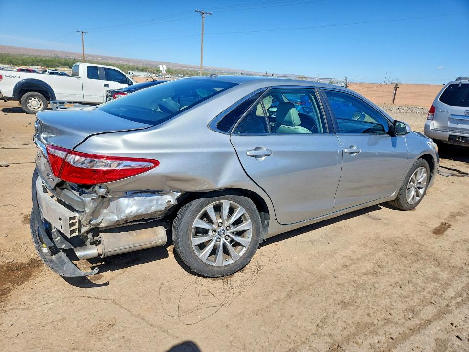 48525226 :رقم المزاد ، 4T1BD1FK7HU210431 vin ، 2017 Toyota Camry Hybrid مزاد بيع