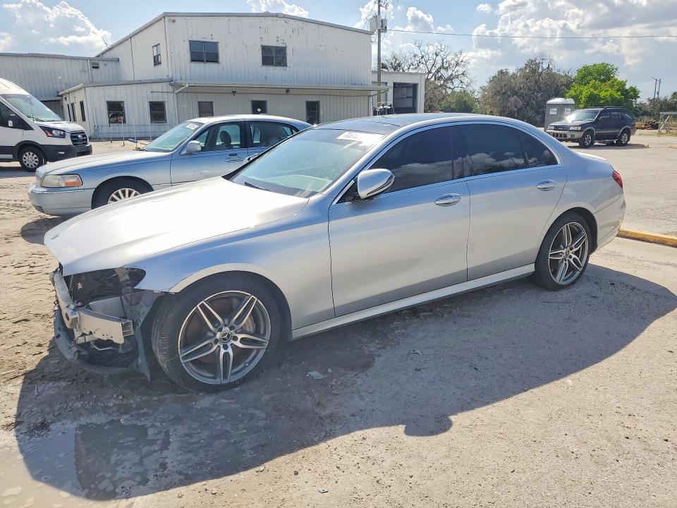 2017 Mercedes-benz E მანქანა იყიდება აუქციონზე, vin: WDDZF4JB4HA240953, აუქციონის ნომერი: 70816265
