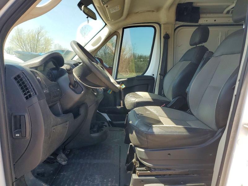 49284606 :رقم المزاد ، 3C6TRVAG4HE548945 vin ، 2017 Ram Promaster 1500 مزاد بيع